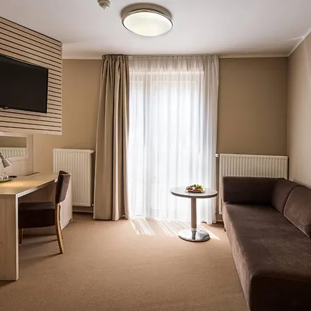 Horsky Lorkova 4*